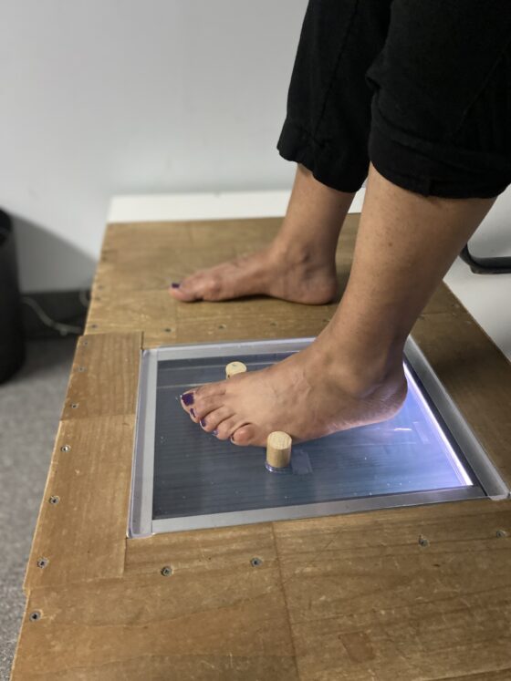 Foot Scan Platform Box for 2D Document Scanner